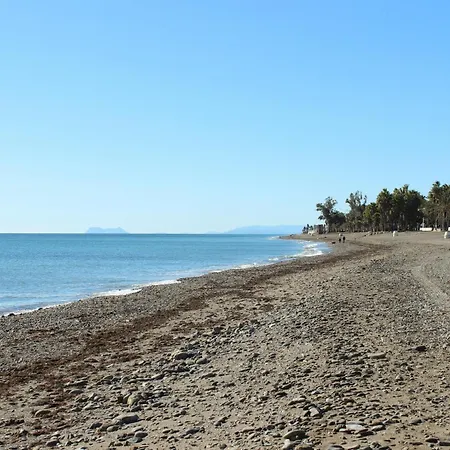 First Floor Side Property, San Pedro Διαμέρισμα