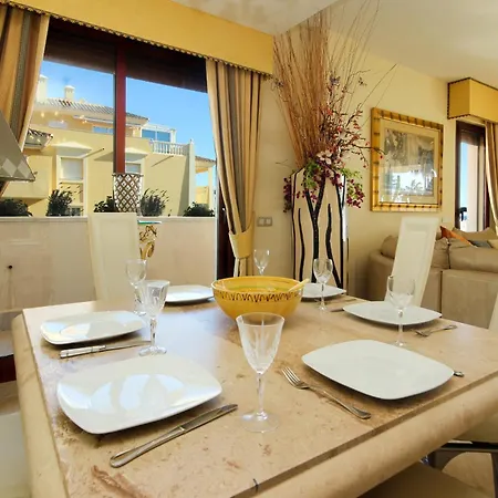 شقة First Floor Side Property, San Pedro ماربيا