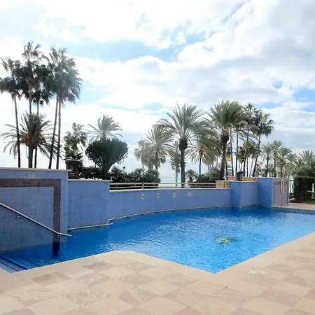 First Floor Side Property, San Pedro *