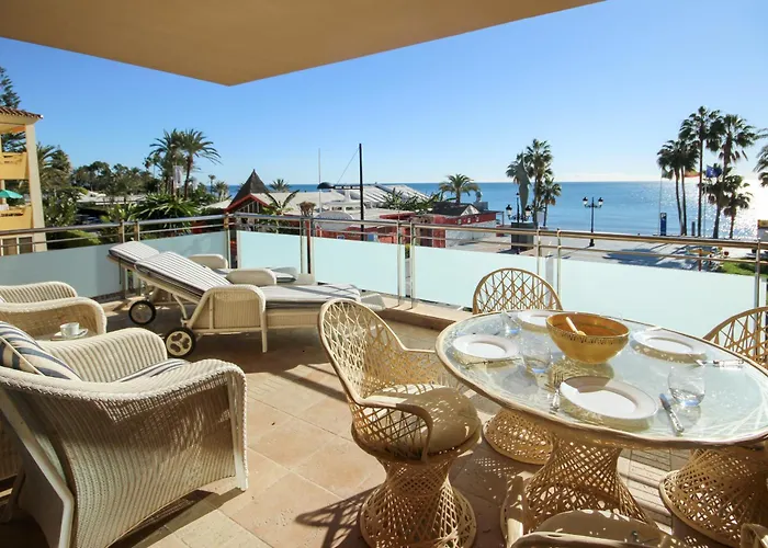 First Floor Side Property, San Pedro 公寓 马尔韦利亚