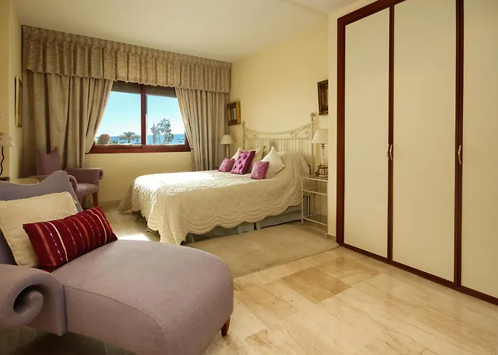 公寓 First Floor Side Property, San Pedro 马尔韦利亚