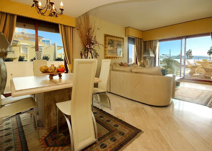 First Floor Side Property, San Pedro * Marbella