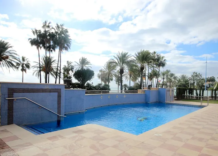 First Floor Side Property, San Pedro *